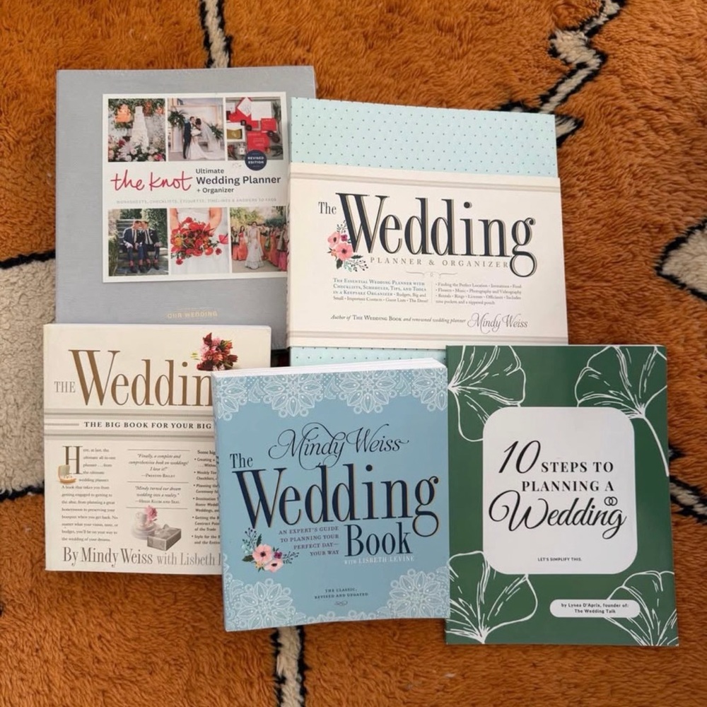 Wedding Planning Books/Binder